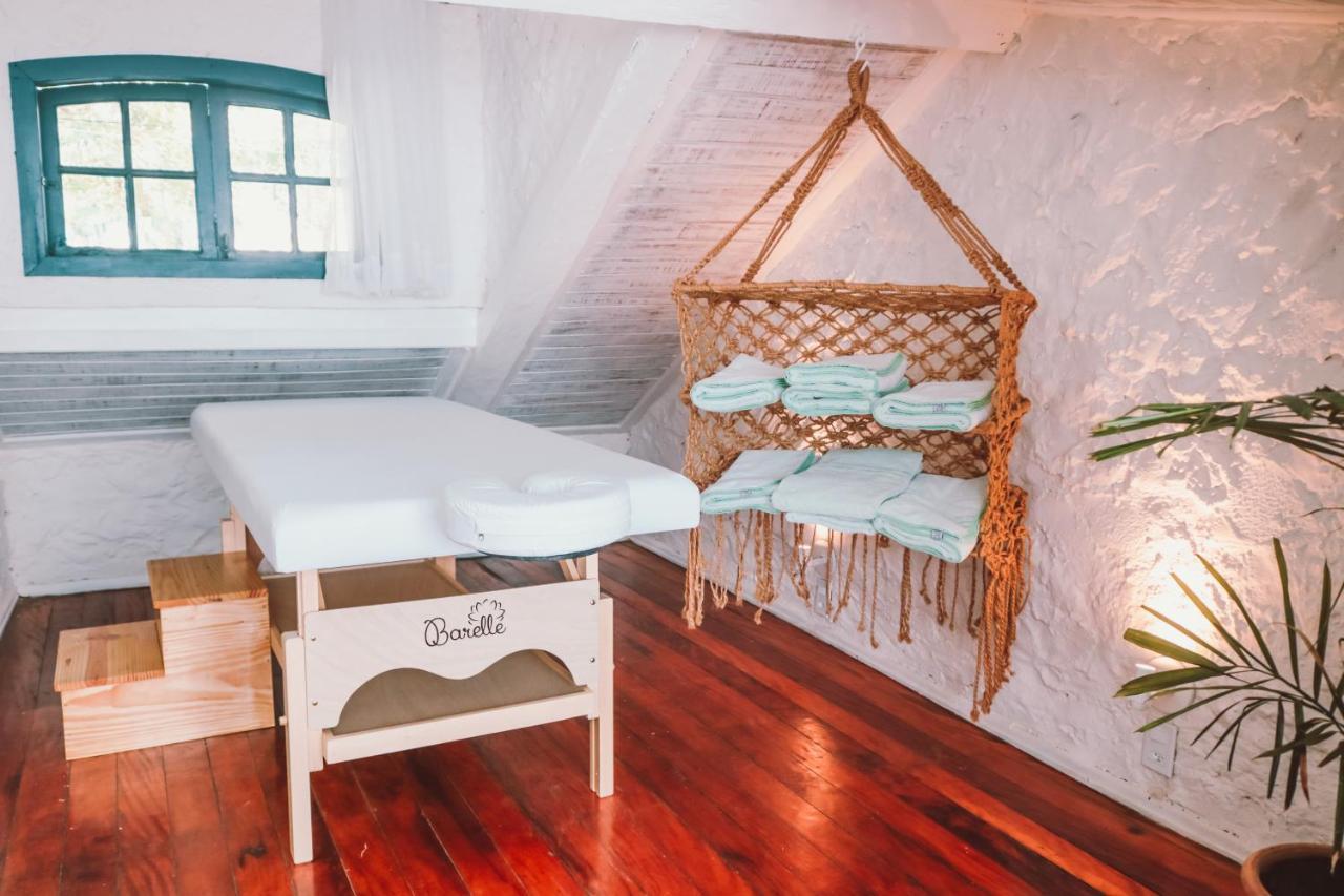Passagem Concept Hotel E Spa Cabo Frio Exteriör bild A massage table