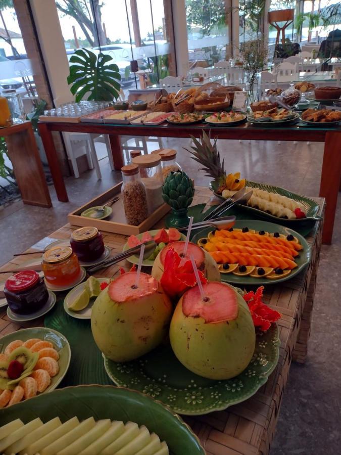 Passagem Concept Hotel E Spa Cabo Frio Exteriör bild A fruit buffet