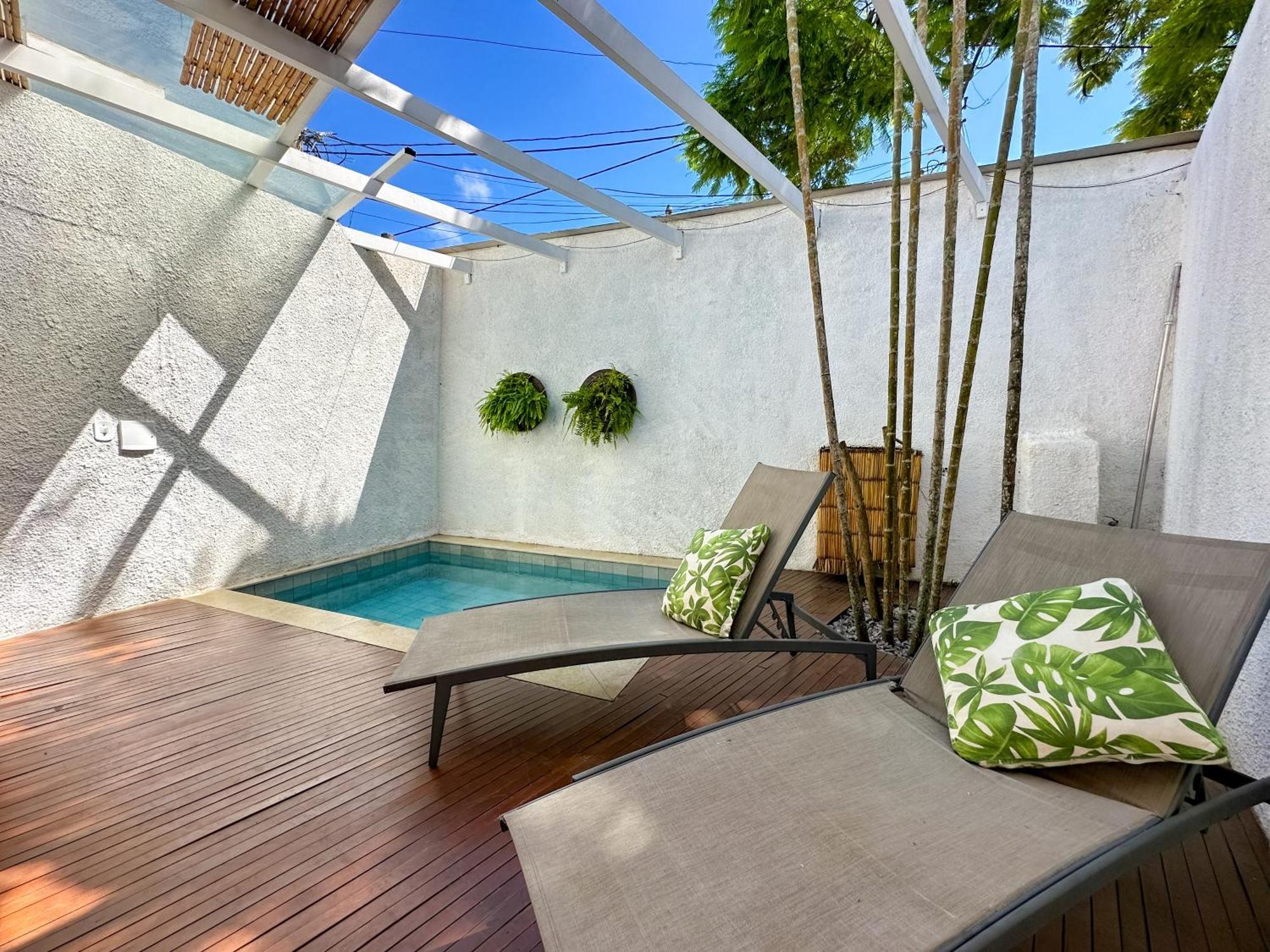 Passagem Concept Hotel E Spa Cabo Frio Exteriör bild A rooftop pool in Mexico City